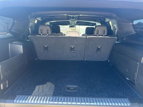 Used 2024 GMC Hummer EV 2X image 27