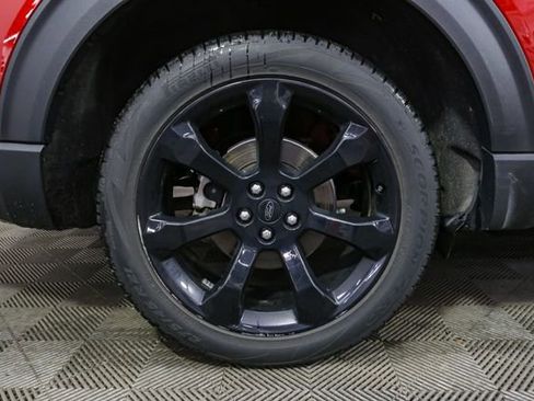 Used 2024 Ford Explorer ST-Line w/ Class IV Trailer Tow Package image 16