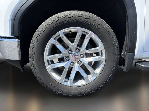 Used 2019 GMC Sierra 1500 SLT w/ SLT Premium Package AWD/4WD image 10