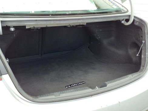 Used 2012 Hyundai Elantra GLS w/ Preferred Pkg 3 image 10