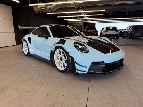 Certified 2025 Porsche 911 GT3 RS RWD image 6
