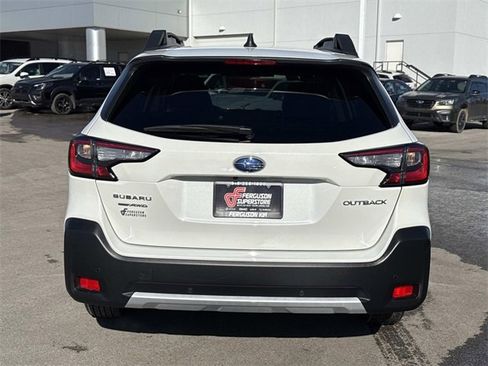 Certified 2025 Subaru Outback Limited image 4