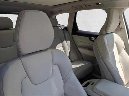 Used 2021 Volvo XC60 T8 Inscription Expression w/ Climate Package AWD/4WD image 23
