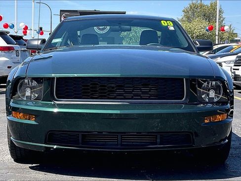 Used 2009 Ford Mustang GT RWD image 2