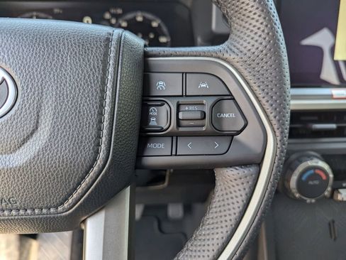 New 2025 Toyota Tacoma TRD Off-Road AWD/4WD image 30