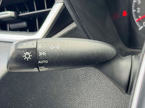 Certified 2021 Toyota Corolla SE FWD image 23
