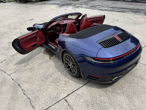 Used 2021 Porsche 911 Carrera RWD image 9