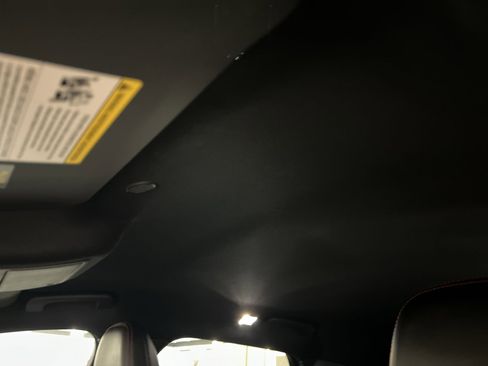 Used 2025 Ford Escape ST-Line image 19