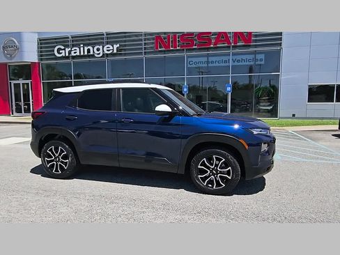 Used 2022 Chevrolet TrailBlazer ACTIV w/ Sun and Liftgate Package AWD/4WD image 36