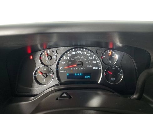 New 2026 Chevrolet Express 2500 w/ Driver Convenience Package RWD image 25