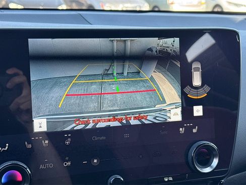 Used 2023 Lexus NX 350h 350h Premium image 18