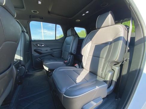 Used 2023 Chevrolet Traverse Premier w/ LPO, Floor Liner Package AWD/4WD image 26