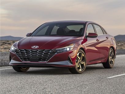 Used 2023 Hyundai Elantra SE