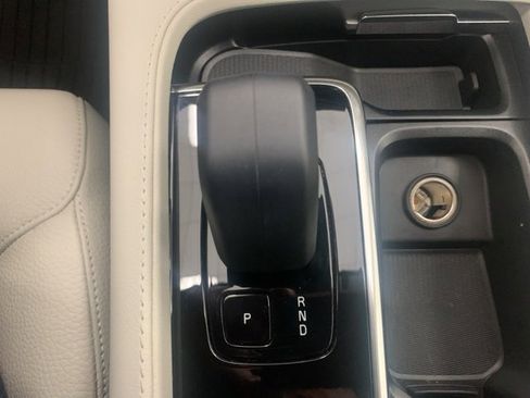 Certified 2023 Volvo XC90 B5 Core w/ Protection Package Premier image 15