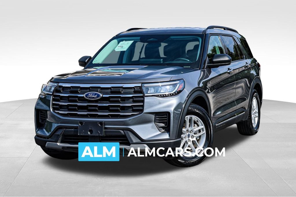 Used 2025 Ford Explorer Active RWD image 1