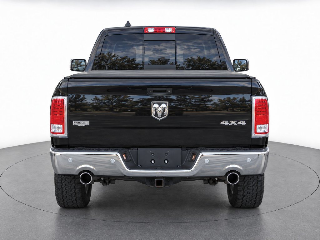 Used 2017 RAM 1500 Laramie w/ Convenience Group AWD/4WD image 7