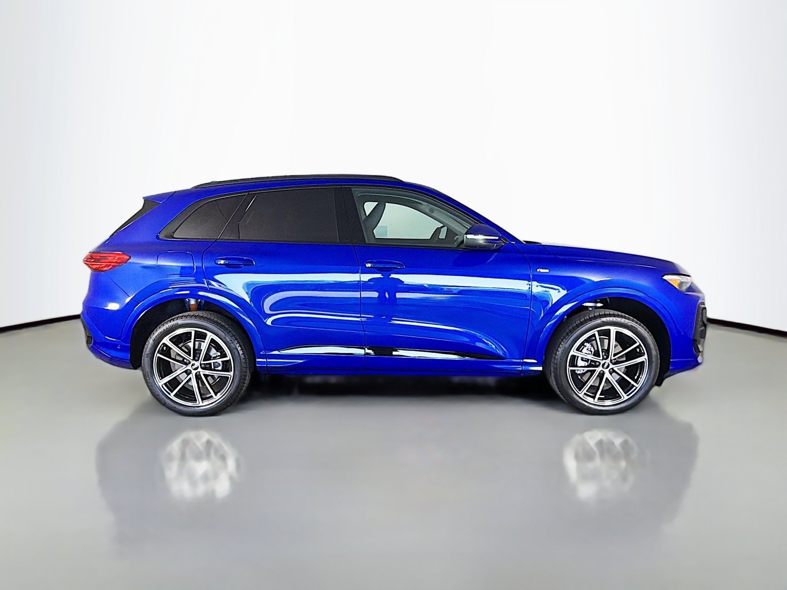 New 2026 Audi Q5 Premium Plus AWD/4WD image 8