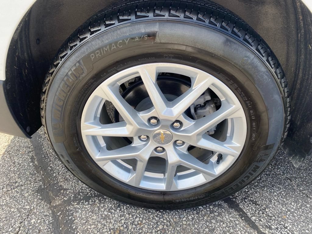Certified 2024 Chevrolet Equinox LT FWD image 30