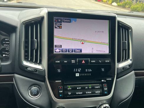 Used 2021 Toyota Land Cruiser AWD/4WD image 22