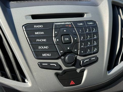Used 2019 Ford Transit 150 148 Low Roof RWD image 22