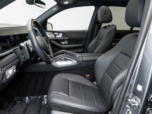 Used 2025 Mercedes-Benz GLE 450e GLE 450e w/ Driver Assistance Package image 11