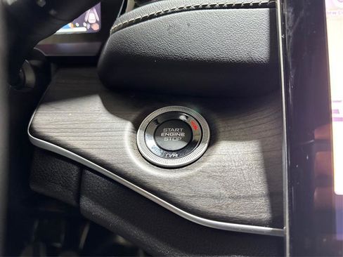 Used 2024 Jeep Grand Cherokee Limited 4xe image 30