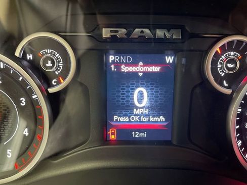 New 2026 RAM 2500 Tradesman w/ Chrome Appearance Group AWD/4WD image 15