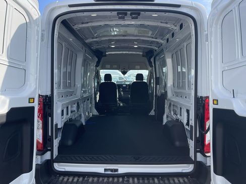 New 2025 Ford Transit 250 148 Medium Roof Extended AWD image 27