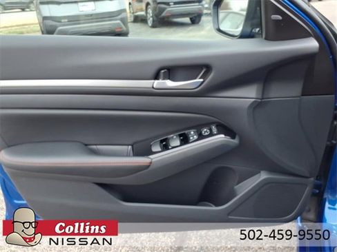 Certified 2025 Nissan Altima 2.5 SR image 16