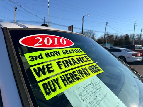 Used 2010 Ford Expedition Limited image 2