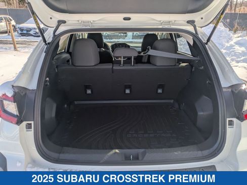 Certified 2025 Subaru Crosstrek 2.0i Premium image 32