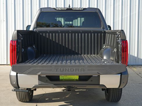 Used 2025 Toyota Tundra Limited image 10