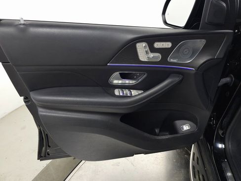 Used 2020 Mercedes-Benz GLS 580 4MATIC image 14