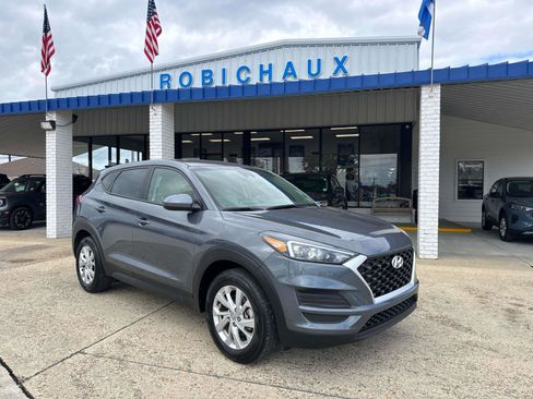 Used 2021 Hyundai Tucson SE image 1