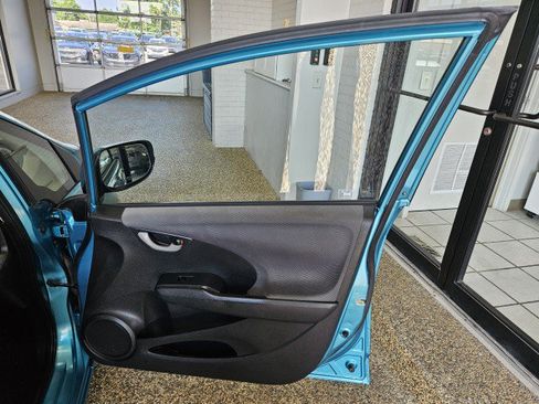 Used 2013 Honda Fit image 16