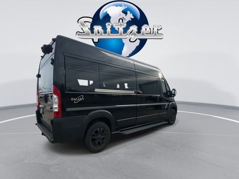 Used 2023 RAM ProMaster 2500 w/ Premium Convenience Group (B) image 9