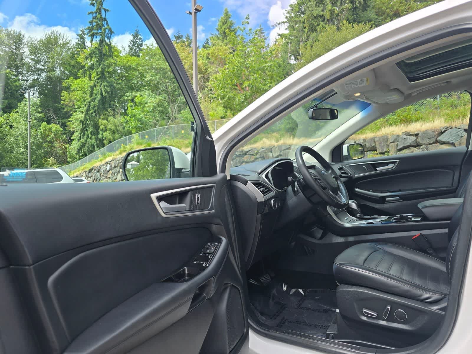 Used 2018 Ford Edge SEL w/ Canadian Touring Package AWD/4WD image 22