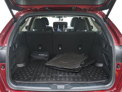 Used 2024 Subaru Outback Limited AWD/4WD image 16