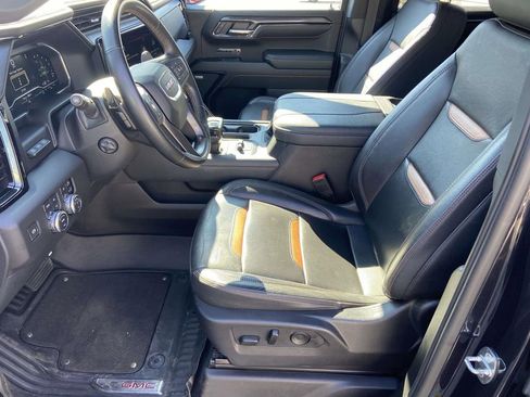 Used 2024 GMC Sierra 1500 AT4 w/ Technology Package image 16