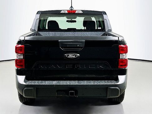 New 2025 Ford Maverick XLT w/ Black Appearance Package image 5