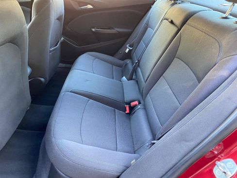 Used 2018 Chevrolet Cruze LT FWD image 28