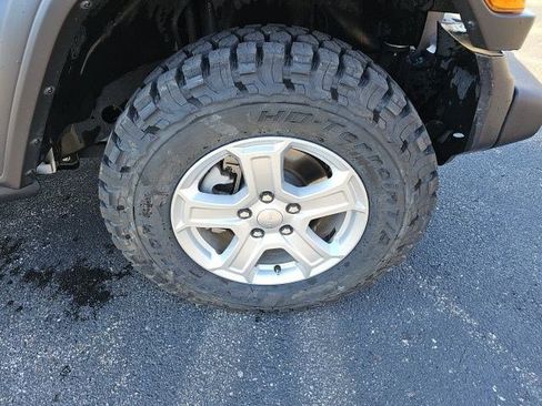 Used 2019 Jeep Wrangler Unlimited Sport S image 10