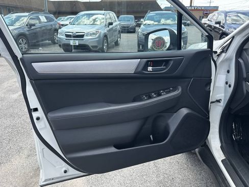 Used 2015 Subaru Outback 2.5i Premium AWD/4WD image 24