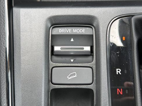 Used 2026 Honda CR-V Sport-L image 8