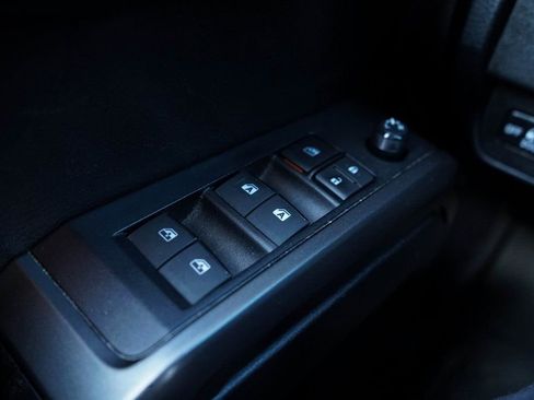 Used 2021 Toyota Tacoma TRD Off-Road image 22