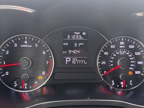 Used 2016 Kia Forte LX image 11