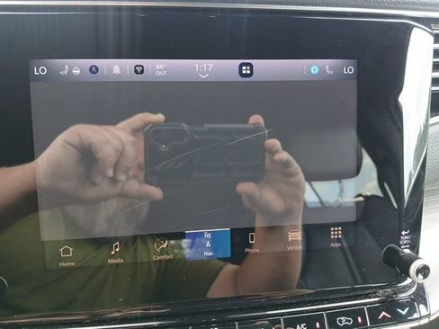 Used 2024 Jeep Wagoneer Series III image 42