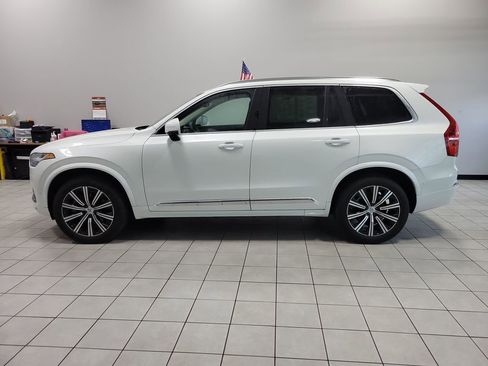 Used 2024 Volvo XC90 B6 Plus image 15