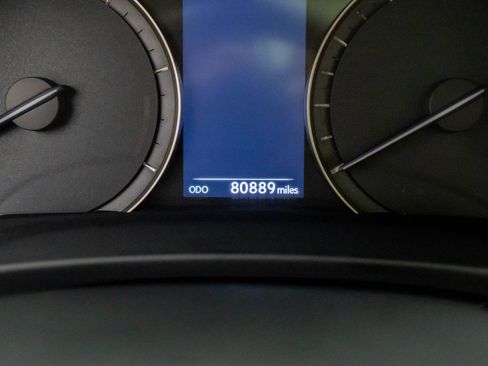 Used 2022 Lexus RX 350L Premium w/ Premium Package image 22