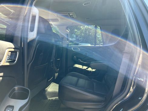 Used 2016 GMC Yukon Denali w/ Open Road Package AWD/4WD image 22